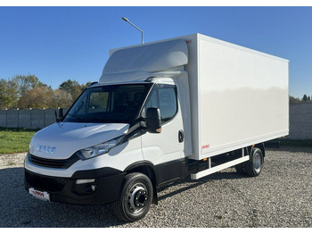 Carrinha de contentor IVECO Daily