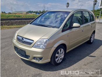 Automóvel OPEL