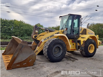 Pá carregadora de rodas NEW HOLLAND