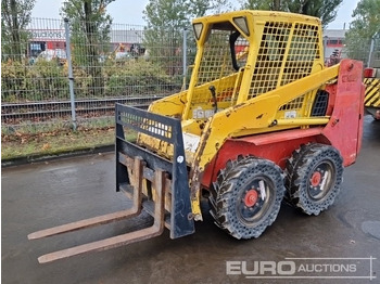 Mini pá carregadora BOBCAT S130