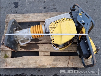 Máquina de asfalto BOMAG