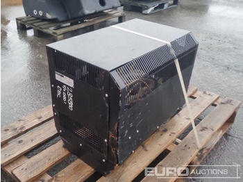 Equipamento de construção Charger to suit Electric Forklift: foto 3 Equipamento de construção Charger to suit Electric Forklift: foto 3