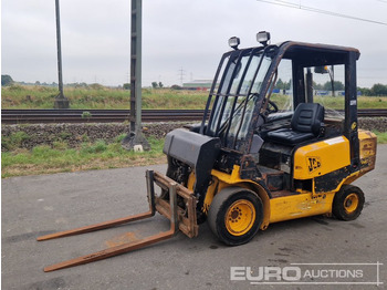Empilhador telescópico JCB