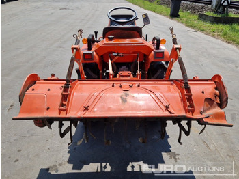 Mini trator Kubota B40: foto 4