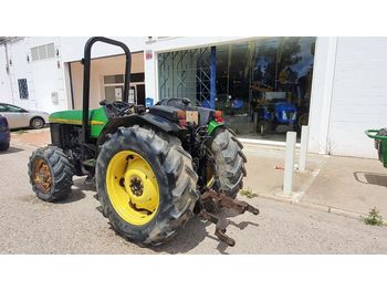Trator John Deere 5400 N: foto 1