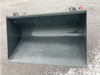 Carregador frontal para o trator BRESSEL UND LADE