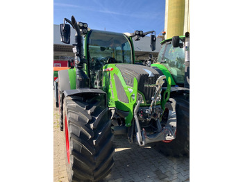 Trator FENDT 516 Vario