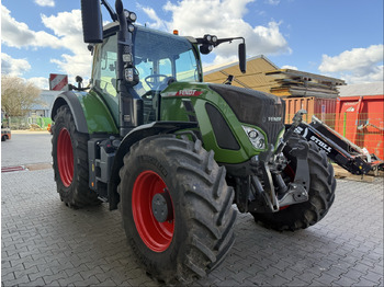 Trator FENDT 718 Vario