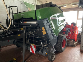Máquina para produção de feno FENDT