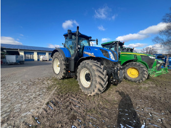Trator NEW HOLLAND T7.315