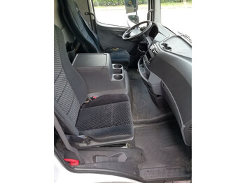 Cabine e interior para Camião Mercedes-Benz Atego ,Axor: foto 3 Cabine e interior para Camião Mercedes-Benz Atego ,Axor: foto 3