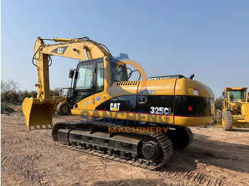 Escavadora de rastos CATERPILLAR 325CL: foto 4