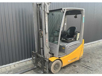 Empilhador elétrico JUNGHEINRICH EFG