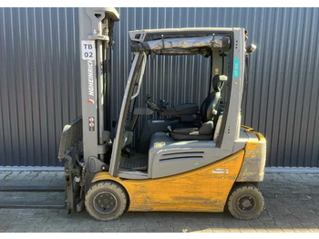 Empilhador elétrico Jungheinrich EFG320: foto 2