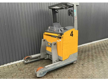 Empilhador retráctil JUNGHEINRICH ETV