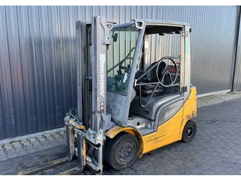 Empilhador a gás JUNGHEINRICH TFG 316