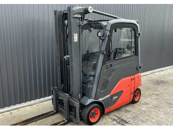 Empilhador elétrico LINDE E16