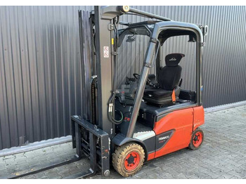 Empilhador elétrico LINDE E16
