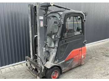 Empilhador elétrico LINDE E18