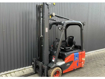 Empilhador elétrico LINDE E20