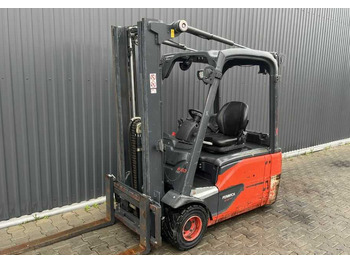 Empilhador elétrico LINDE E20