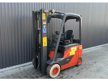 Empilhador elétrico LINDE E20