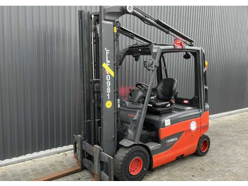 Empilhador elétrico LINDE E25