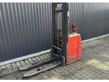 Stacker LINDE L16