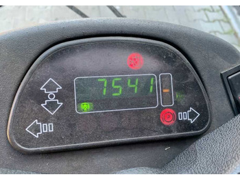 Trator elétrics Linde P250: foto 5 Trator elétrics Linde P250: foto 5