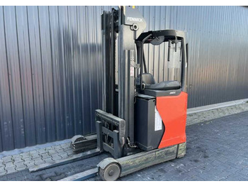 Empilhador retráctil LINDE R14