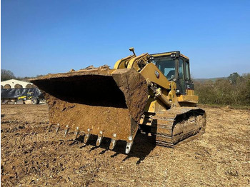 Pá carregadora CATERPILLAR 973