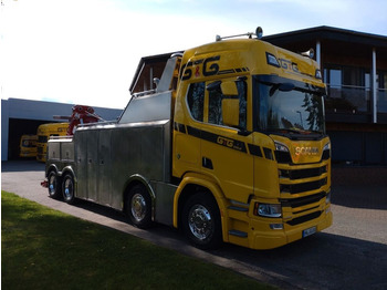 Caminhão reboque SCANIA R