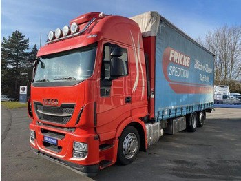 Camião de lona IVECO Stralis