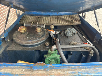 Camião cisterna para transporte de combustível IBC tank: foto 4