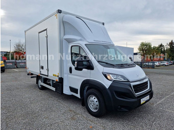 Carrinha de contentor PEUGEOT Boxer
