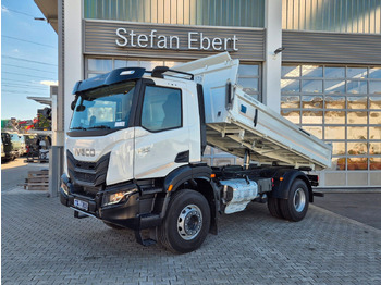 Camião basculante IVECO
