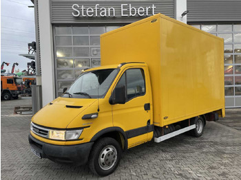 Carrinha de contentor IVECO Daily 50C17