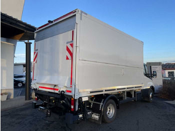 Locação financeira de  Iveco Daily 70C18 HA8 *LBW*Schwenkwandkoffer* Iveco Daily 70C18 HA8 *LBW*Schwenkwandkoffer*: foto 4