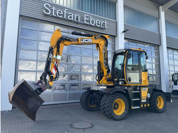 Escavadeira de rodas JCB