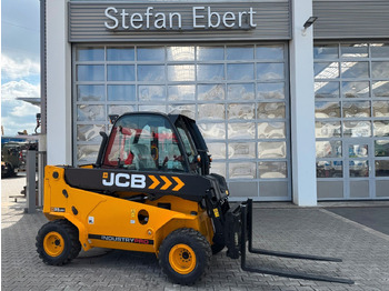 Empilhador telescópico JCB
