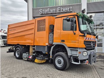Locação financeira de  Mercedes-Benz Actros 2032 A 4x4 Bucher STKF 9500 Airport 30x Mercedes-Benz Actros 2032 A 4x4 Bucher STKF 9500 Airport 30x: foto 4