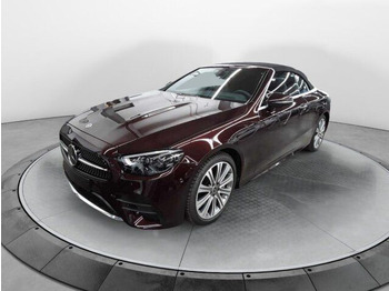 Automóvel MERCEDES-BENZ