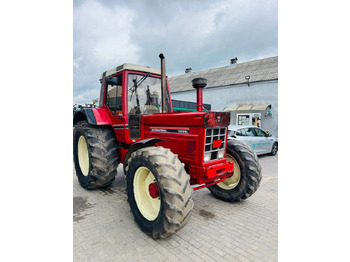 Trator CASE IH 1255XL