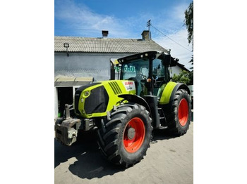 Trator CLAAS Arion 650