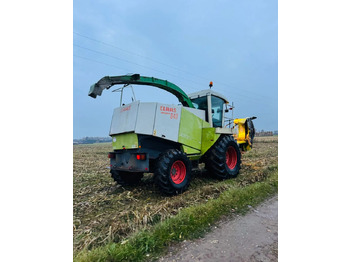 Picadora de forragem automotriz Claas Jaguar 840: foto 3 Picadora de forragem automotriz Claas Jaguar 840: foto 3