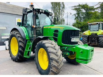 Trator JOHN DEERE 7530