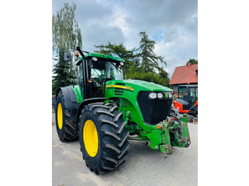 Trator JOHN DEERE 7920