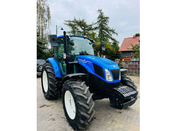 Trator NEW HOLLAND T5