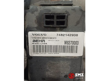 Radiador para Camião Volvo Occ radiator + intercooler Volvo: foto 4