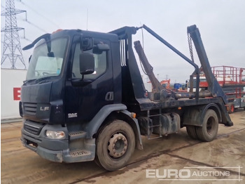 Camião multibenne DAF LF 55 220